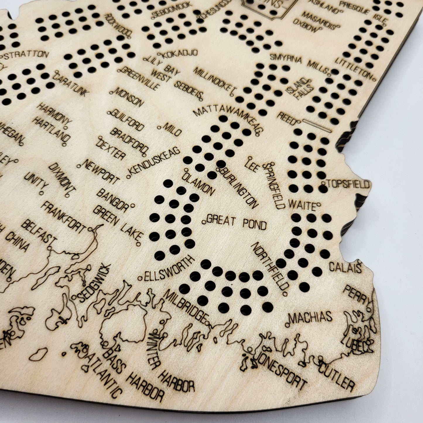 Maine Cribbage Board