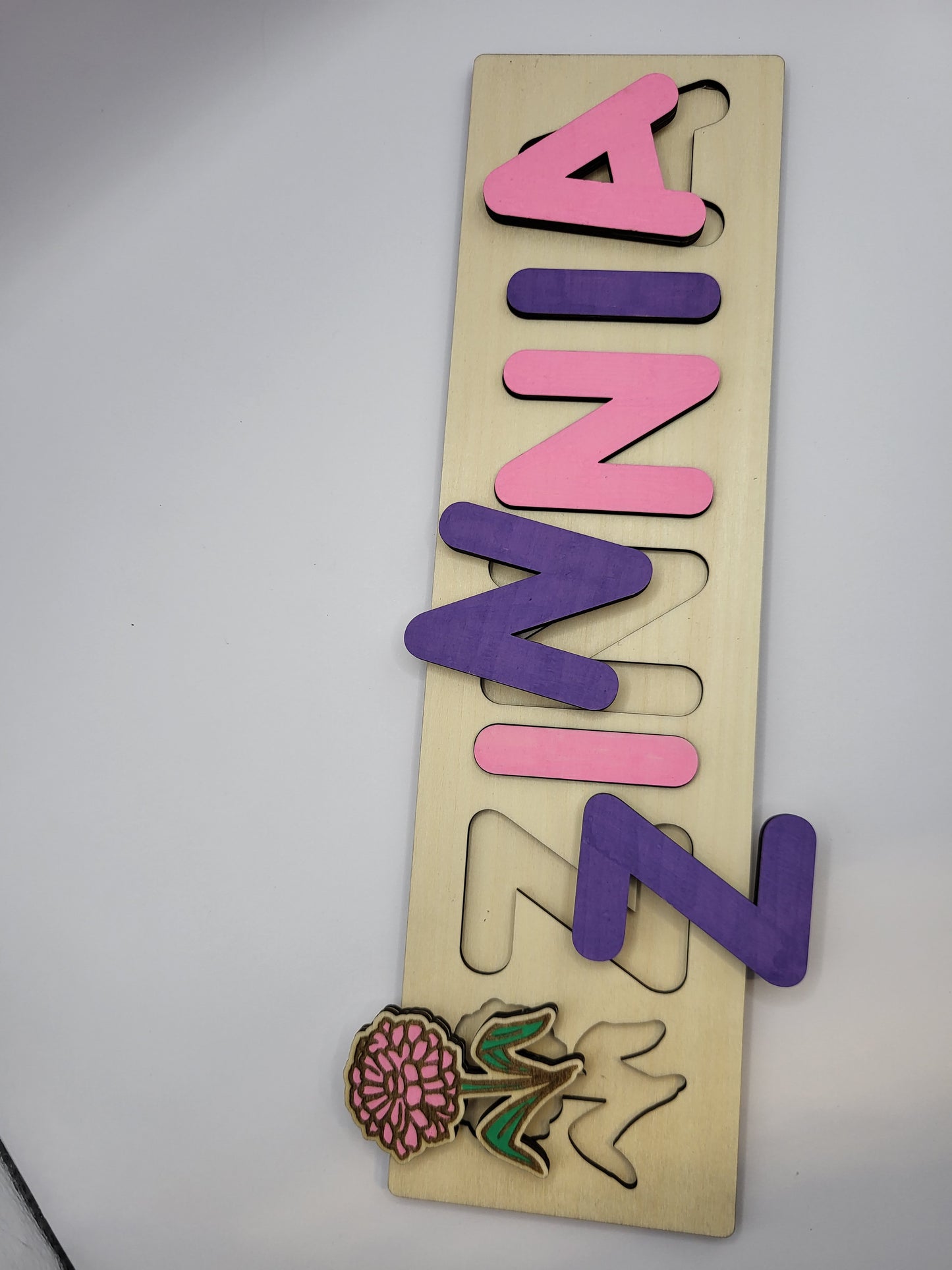Puzzle name board
