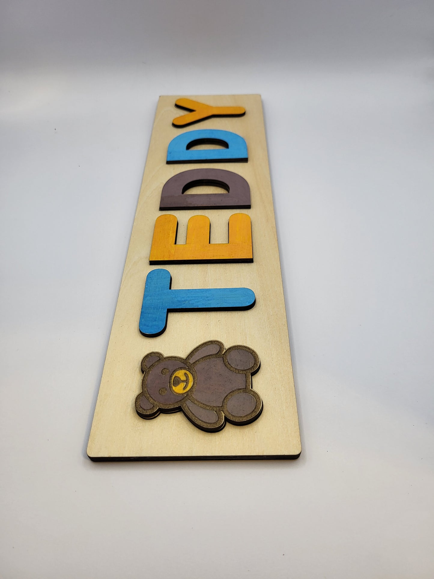 Puzzle name board