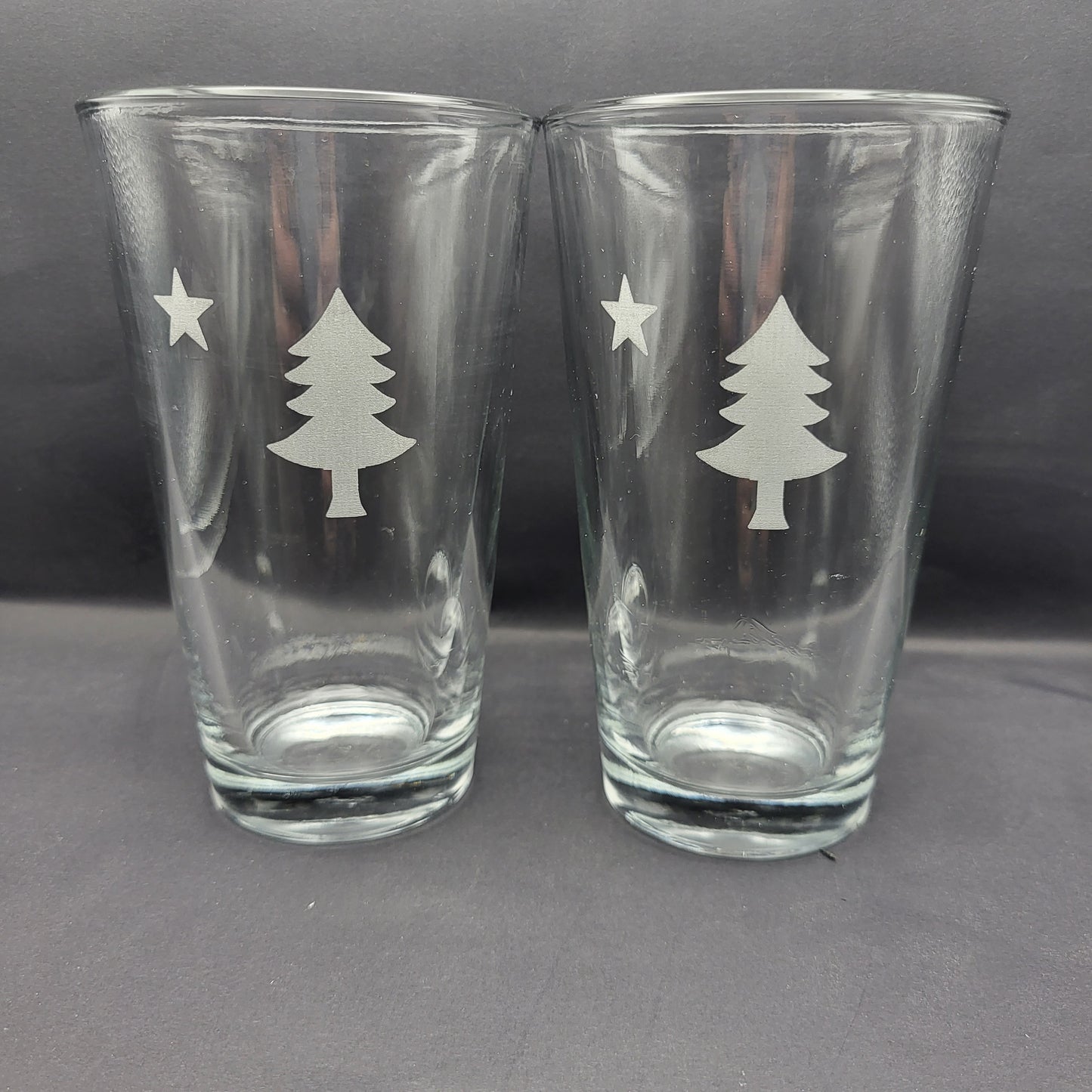 Maine Flag etched glassware