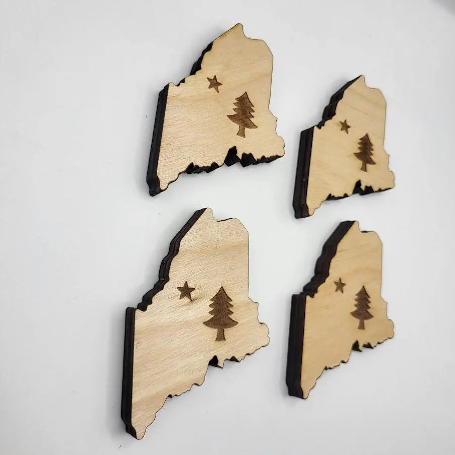 Maine Flag in State Magnet