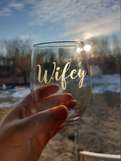 Wedding glassware - Husband & Wife